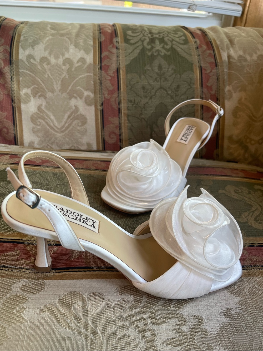 Badgley Mischka Collection Dora Slingback Sandal. Size 6 Women N6-16